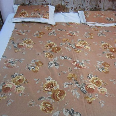 Sagar Guest House Varanasi Esterno foto